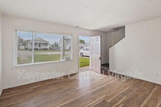 2108 Madison Ave in Newport News, VA - Building Photo - Building Photo