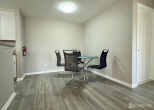 429 Meade Ct in East Brunswick, NJ - Building Photo - Building Photo