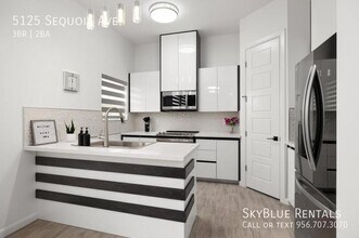 5125 Sequoia Ave in McAllen, TX - Building Photo - Building Photo