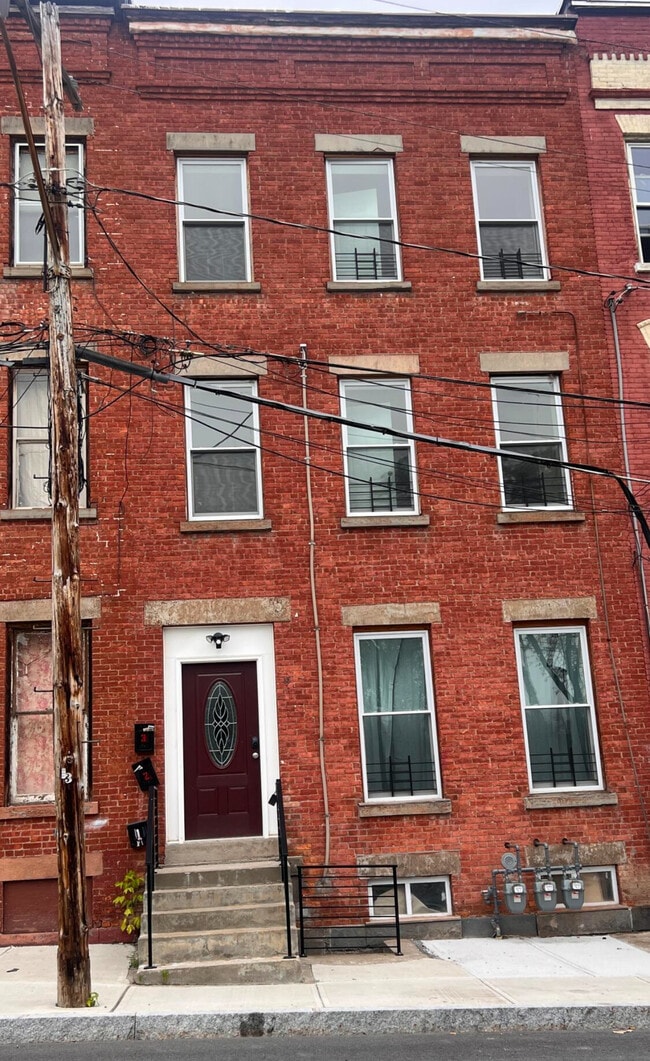 15 Delaware St, Unit 1