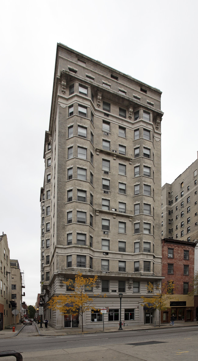 Midtown Apartments in Philadelphia, PA - Foto de edificio - Building Photo