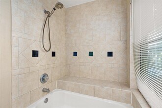2315 Woodstream Blvd in Sugar Land, TX - Building Photo - Building Photo
