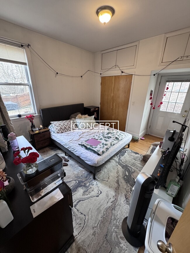 38 Newton St in Boston, MA - Foto de edificio - Building Photo