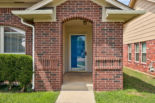 2813 Edgemere Dr in Norman, OK - Building Photo - Building Photo