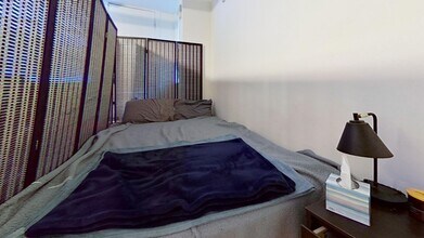 658 W Briar Pl in Chicago, IL - Building Photo - Building Photo
