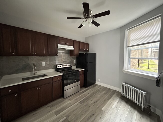 property at 6956 N Ashland Ave
