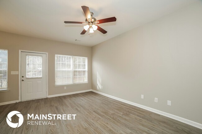 7111 Brookview Way in Riverdale, GA - Building Photo - Building Photo