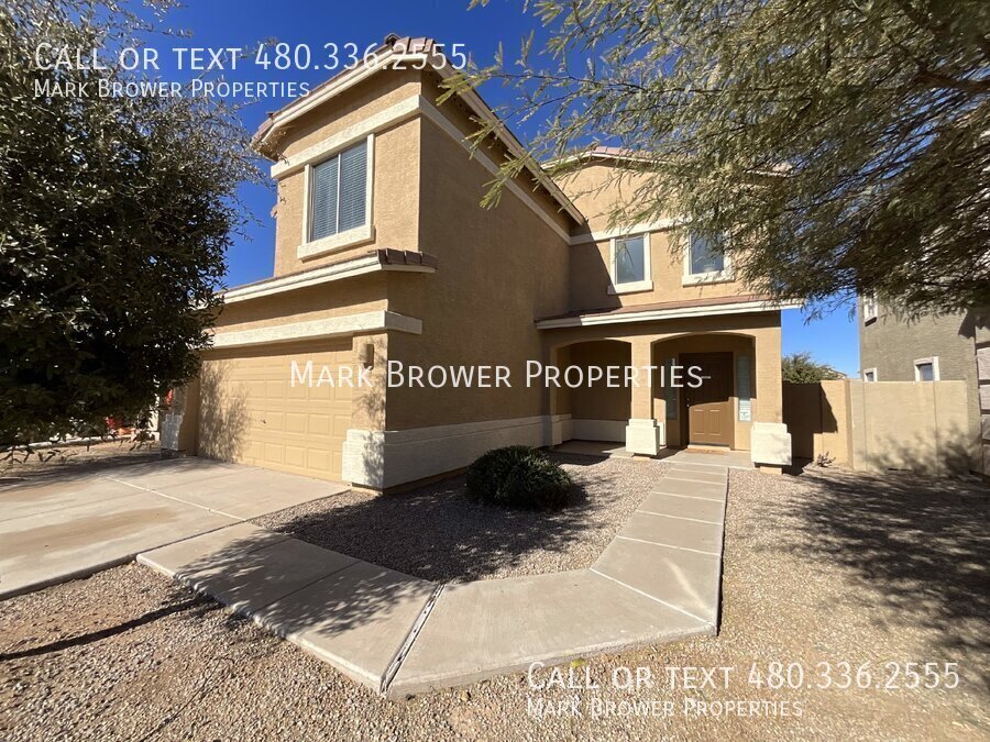 1012 W Fruit Tree Ln in San Tan Valley, AZ - Building Photo