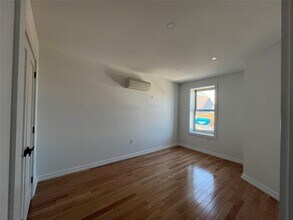 65-50 Grand Ave-Unit -1 in Queens, NY - Building Photo - Building Photo