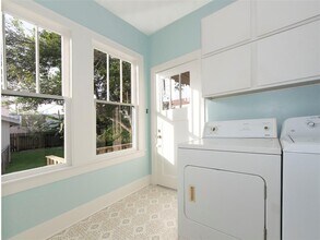 4120 Avenue S 1/2 in Galveston, TX - Building Photo - Building Photo