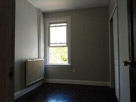 45 S Pine Ave in Albany, NY - Building Photo