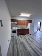 4940-4951 51 St in Red Deer, AB - Building Photo - Building Photo