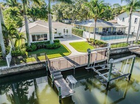 640 Geneva Pl in Tampa, FL - Building Photo