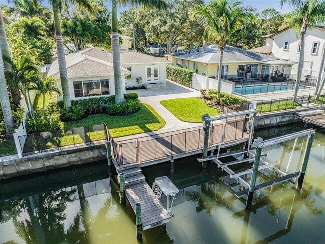 property at 640 Geneva Pl