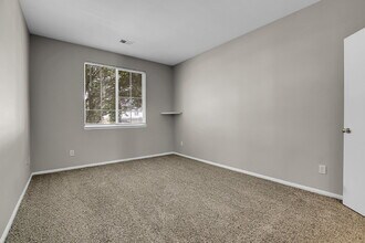 5021 Sparrow St in Brighton, CO - Building Photo - Building Photo