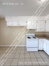 985 N Pk Cir in Long Beach, CA - Building Photo - Building Photo