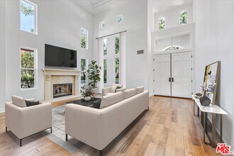 1535 Verde Ridge Ln in Thousand Oaks, CA - Building Photo - Building Photo