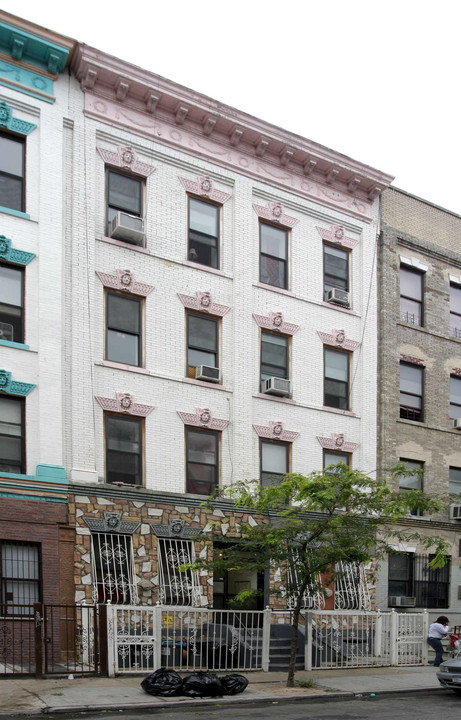 306 Jefferson St in Brooklyn, NY - Building Photo