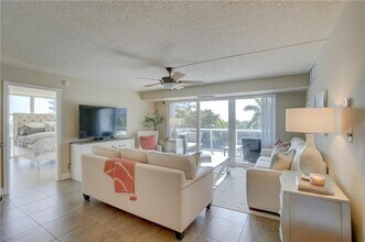 2841 N Ocean Blvd in Fort Lauderdale, FL - Building Photo - Building Photo