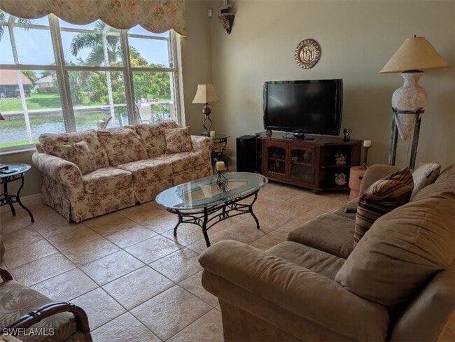 property at 161 SE 17th St