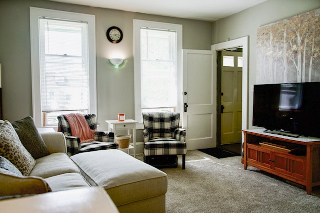 property at 2907 Benjamin St NE