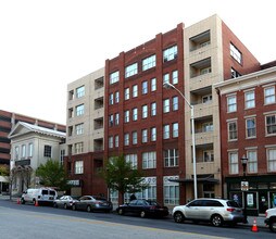 Centerpoint in Baltimore, MD - Building Photo - Building Photo