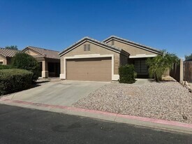 10054 E Crescent Ave in Mesa, AZ - Building Photo