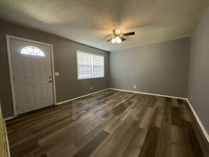 2228 S Arizona Ave in Joplin, MO - Building Photo - Building Photo