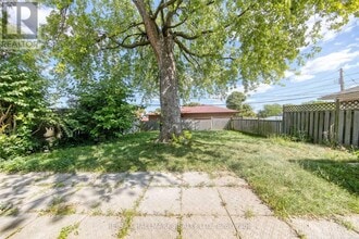 69 Barrymore Rd in Toronto, ON - Building Photo - Building Photo