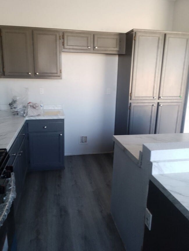 15640 Inca Way in Victorville, CA - Building Photo - Building Photo