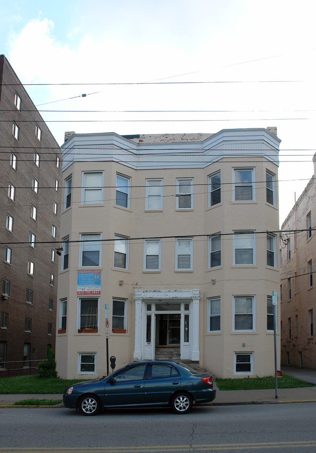 222 N Craig St in Pittsburgh, PA - Building Photo - Building Photo