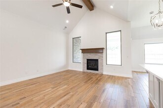 12425 SW 30th St in Yukon, OK - Building Photo - Building Photo