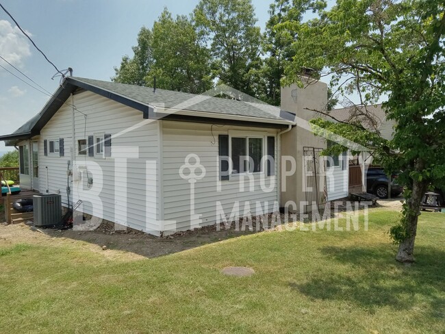 414 Compton Ridge Rd in Branson, MO - Building Photo - Building Photo
