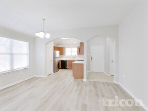 7402 Deloache Ave in Humble, TX - Building Photo - Building Photo