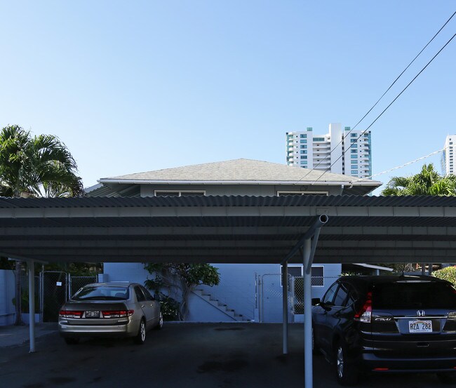1241 Kamaile St in Honolulu, HI - Foto de edificio - Building Photo