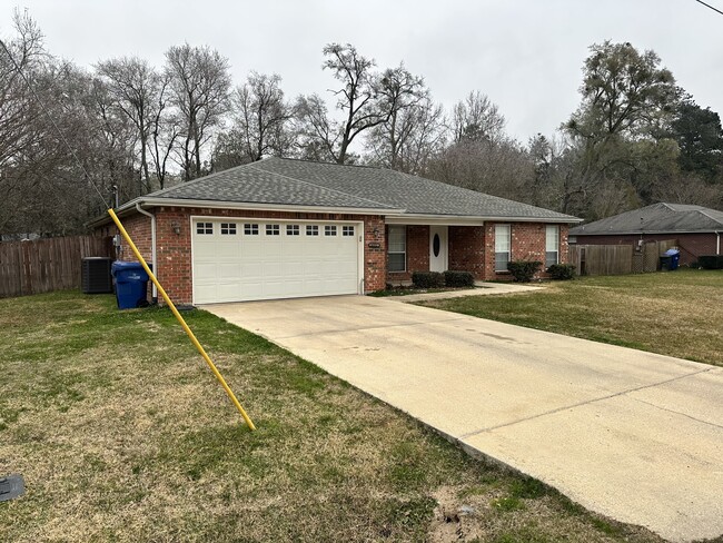 6202 Fagan Cir in Deridder, LA - Building Photo - Building Photo