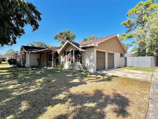 6102 McKinstry Blvd in Houston, TX - Building Photo - Building Photo