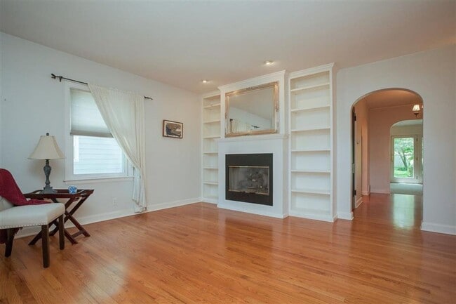 901 Rider St in Iowa City, IA - Building Photo - Building Photo