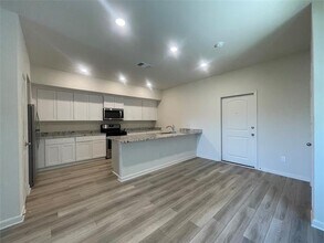 317 Marsh Ln in Princeton, TX - Building Photo - Building Photo