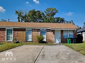 15216 Wickbriar Dr in Houston, TX - Building Photo