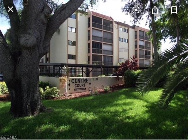 property at 2121 Collier Ave