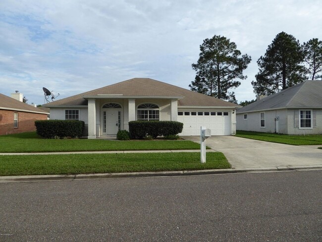 property at 4053 Savannah Glen Blvd
