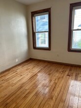 61 Walnut Park, Unit 1 in Boston, MA - Building Photo - Building Photo