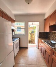1429 NE 147th St in Miami, FL - Building Photo - Building Photo