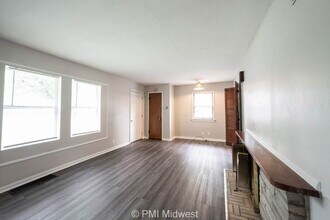2121 Euclid Dr in Anderson, IN - Building Photo - Building Photo