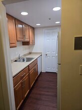 50 Webster St, Unit 108 in Weymouth, MA - Building Photo - Building Photo