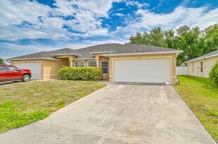 1226 SE 6th St in Cape Coral, FL - Building Photo