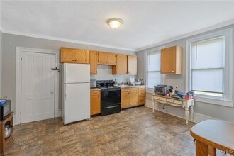 4 Porter St in Oswego, NY - Building Photo - Building Photo