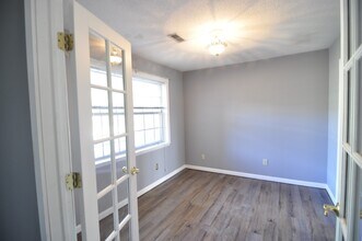 1200 Maebeth Cir SE in Huntsville, AL - Building Photo - Building Photo