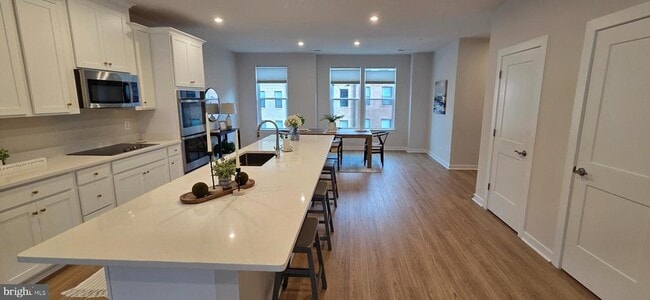 property at 14114 Gypsum Lp
